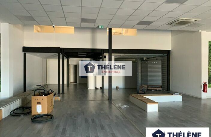 LOCAL COMMERCIAL à LOUER — photo 3