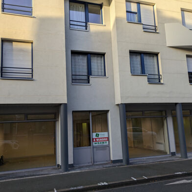 Commerce  350000 €