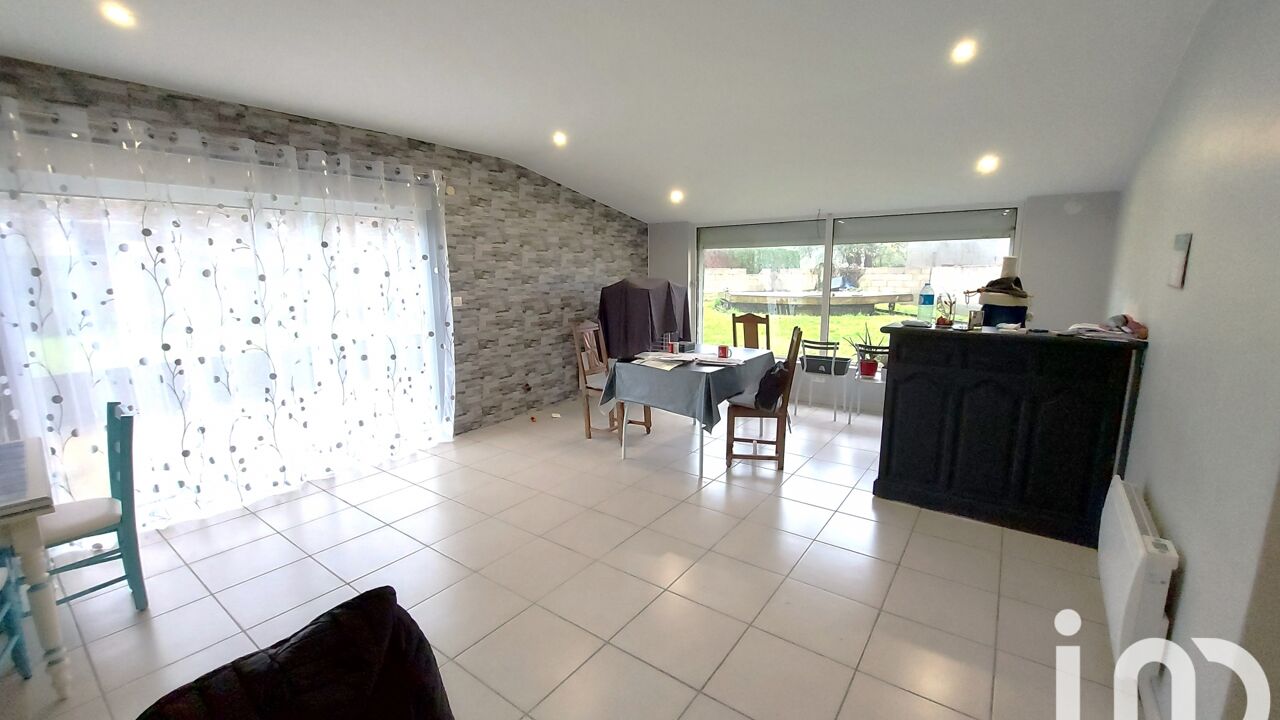 maison 4 pièces 111 m2 à vendre à Chavagnes-les-Redoux (85390)