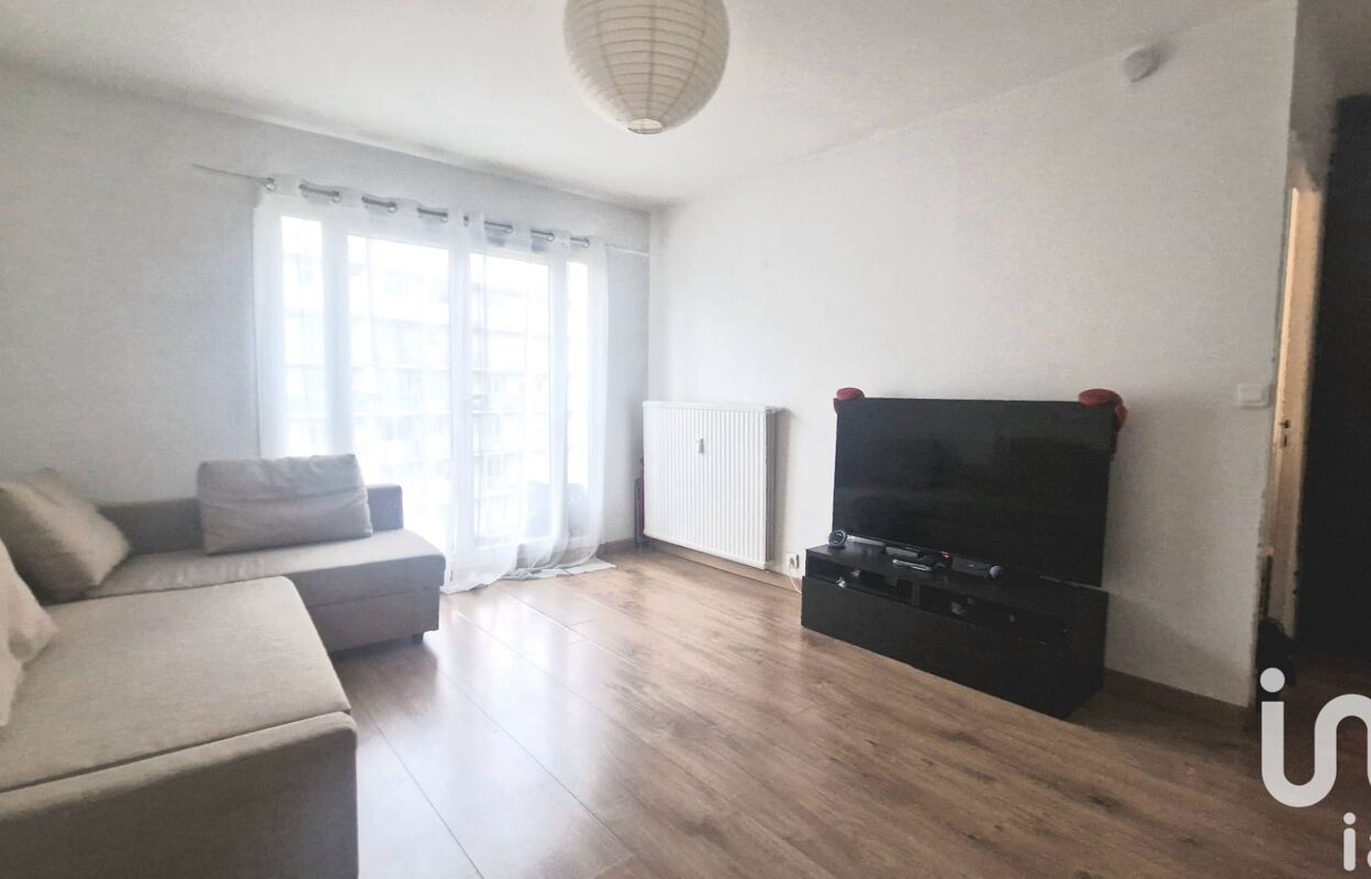 appartement 2 pièces 42 m2 à vendre à Thiais (94320)