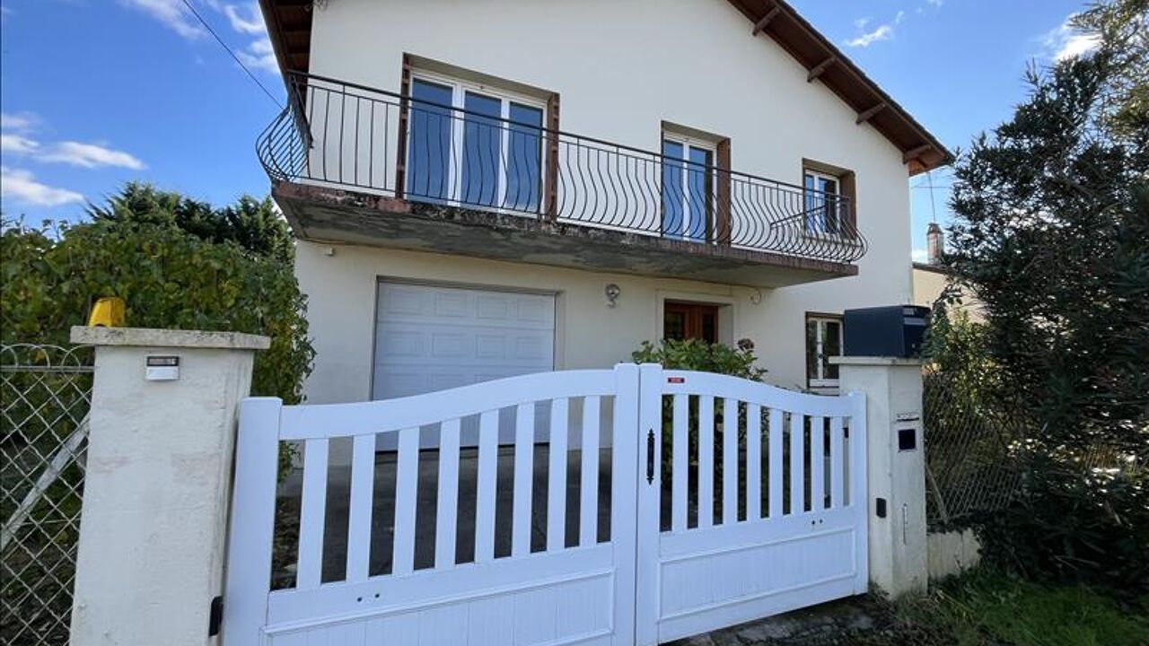 maison 5 pièces 114 m2 à vendre à Bergerac (24100)