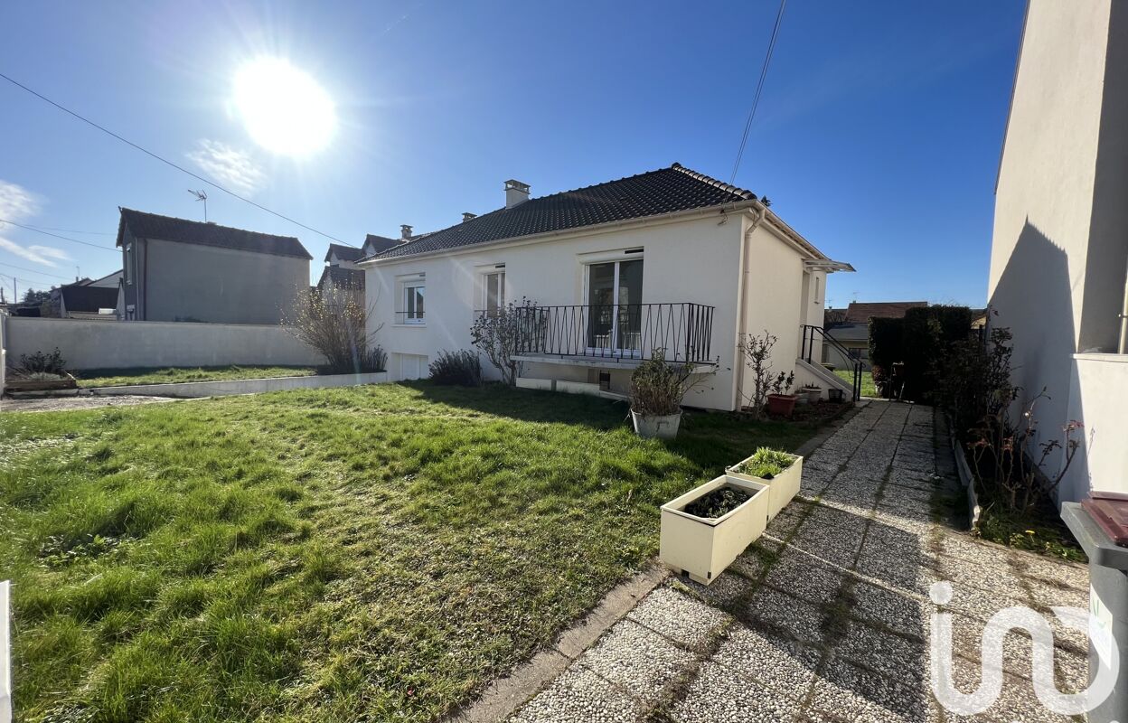 maison 5 pièces 80 m2 à vendre à Trappes (78190)