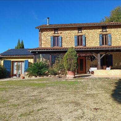 Maison 8 pièces 805000 €