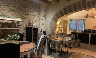 Maison 10 Pièces 420 m² à vendre à Pouzols (34230)