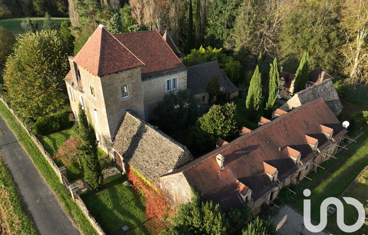 maison 12 pièces 500 m2 à vendre à Sarlat-la-Canéda (24200)