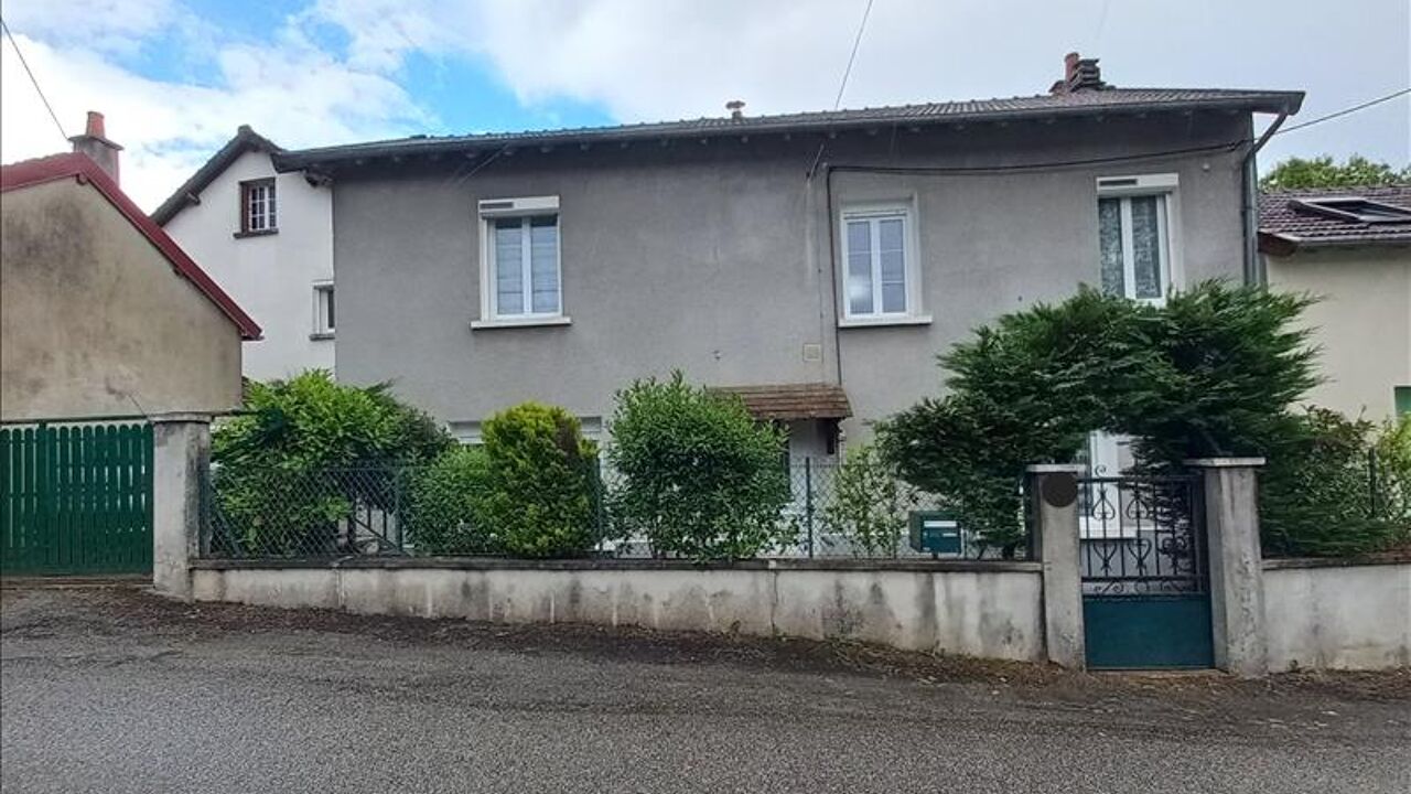 maison 3 pièces 78 m2 à vendre à Bourganeuf (23400)