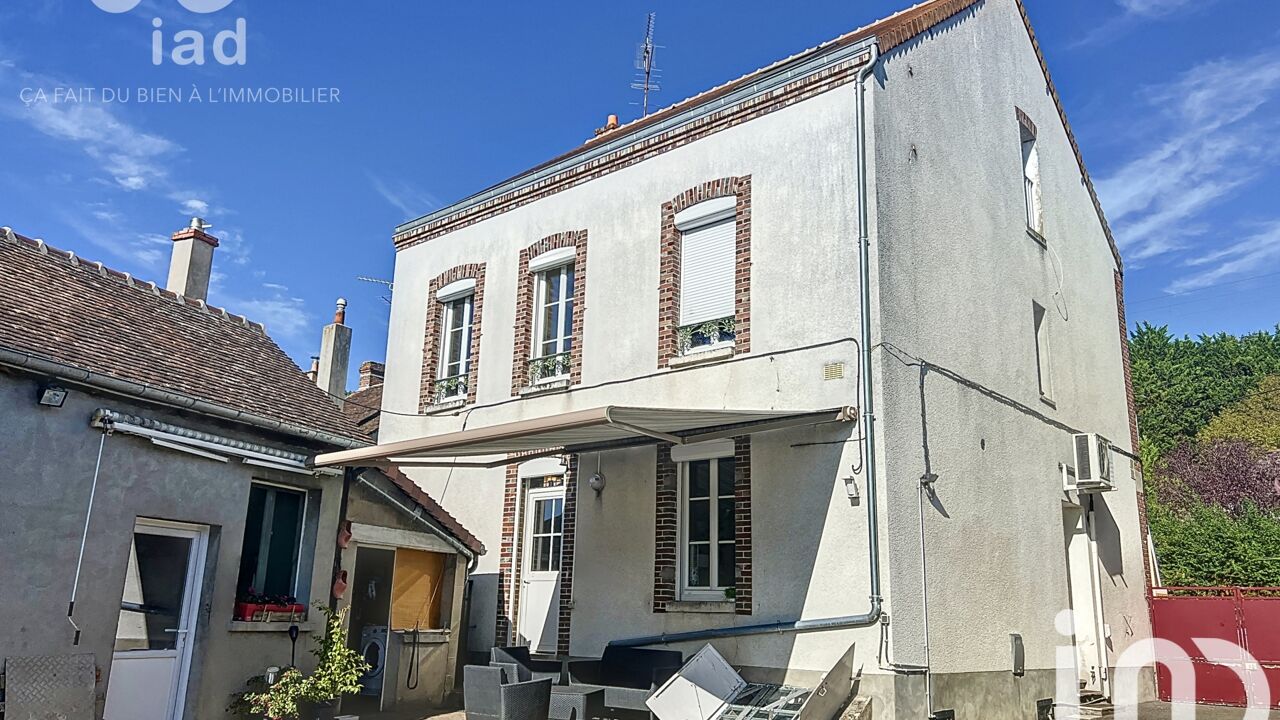 maison 7 pièces 153 m2 à vendre à Amilly (45200)