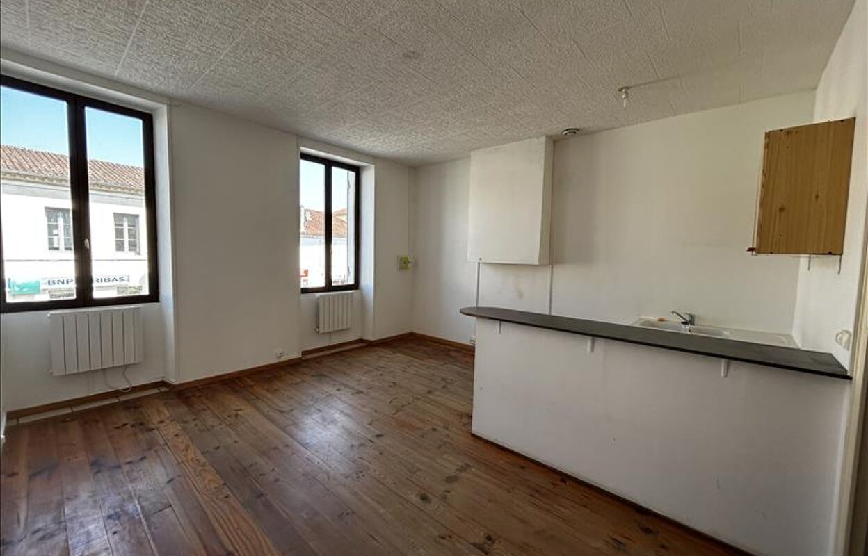 appartement 2 pièces 51 m2 à vendre à Lesparre-Médoc (33340)