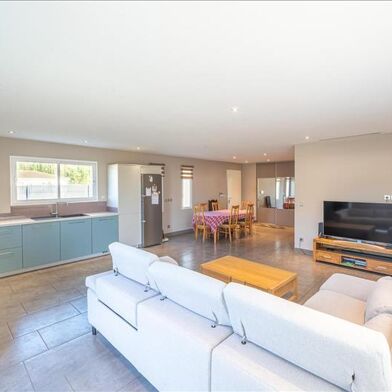 Maison 7 pièces 441000 €