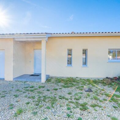 Maison 7 pièces 426465 €