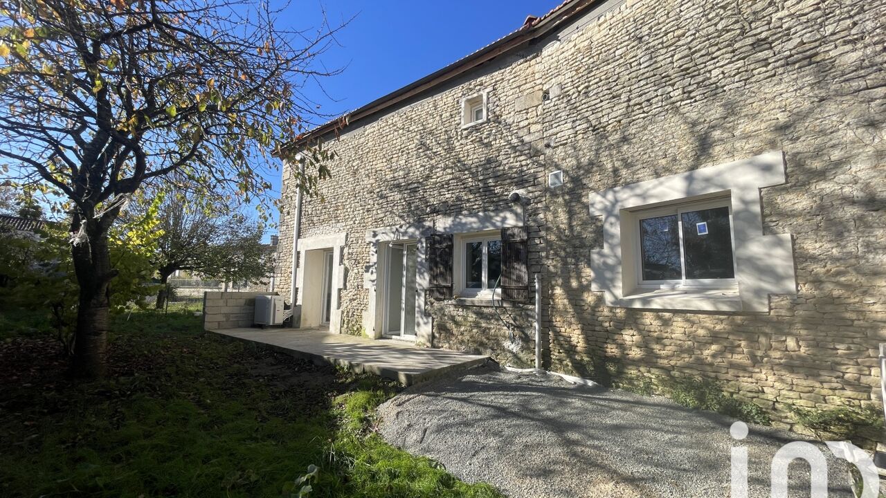 maison 5 pièces 154 m2 à vendre à Aumagne (17770)