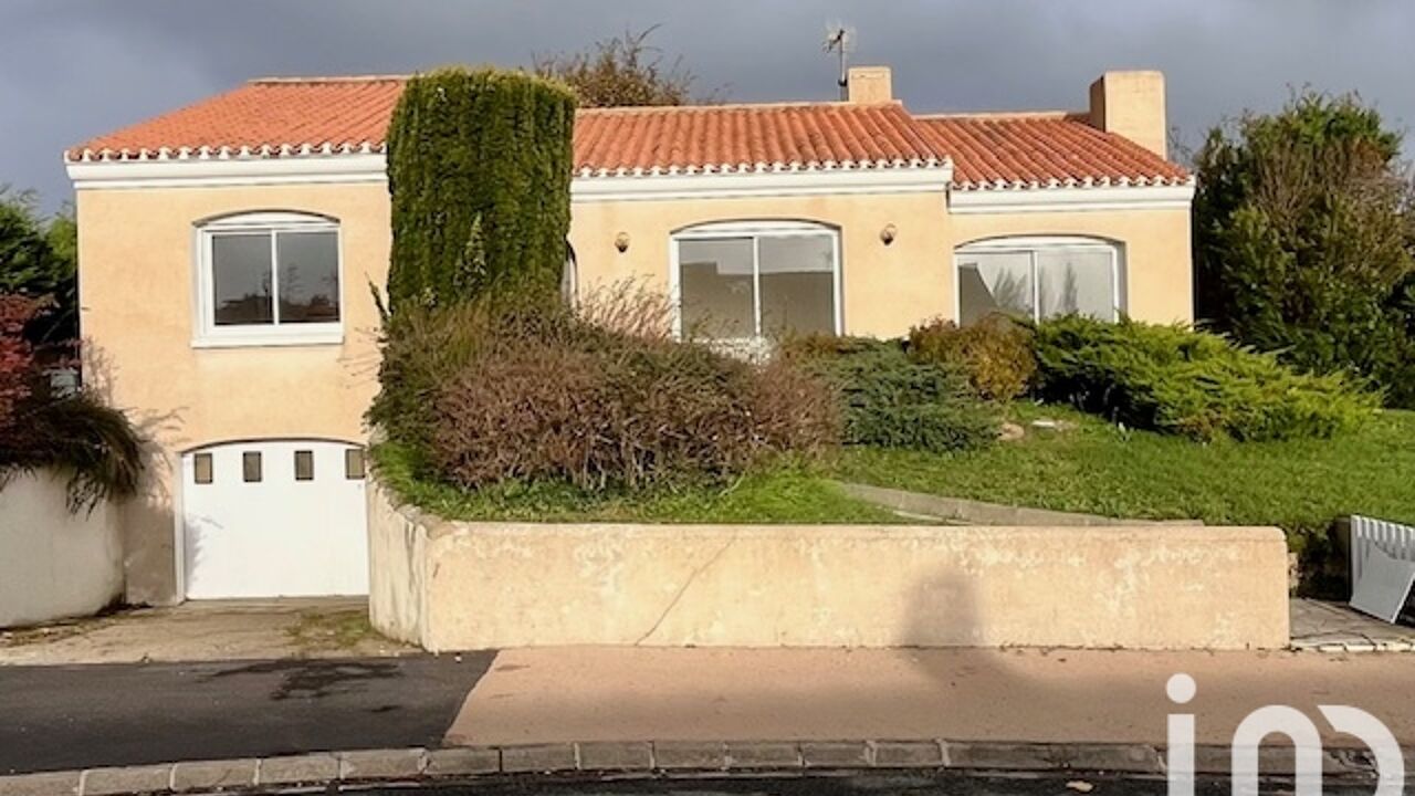 maison 4 pièces 121 m2 à vendre à Coëx (85220)