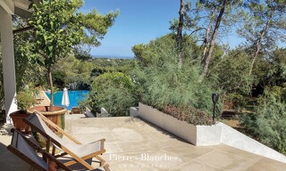 Maison 8 Pièces 308 m² à vendre à Nîmes (30000)