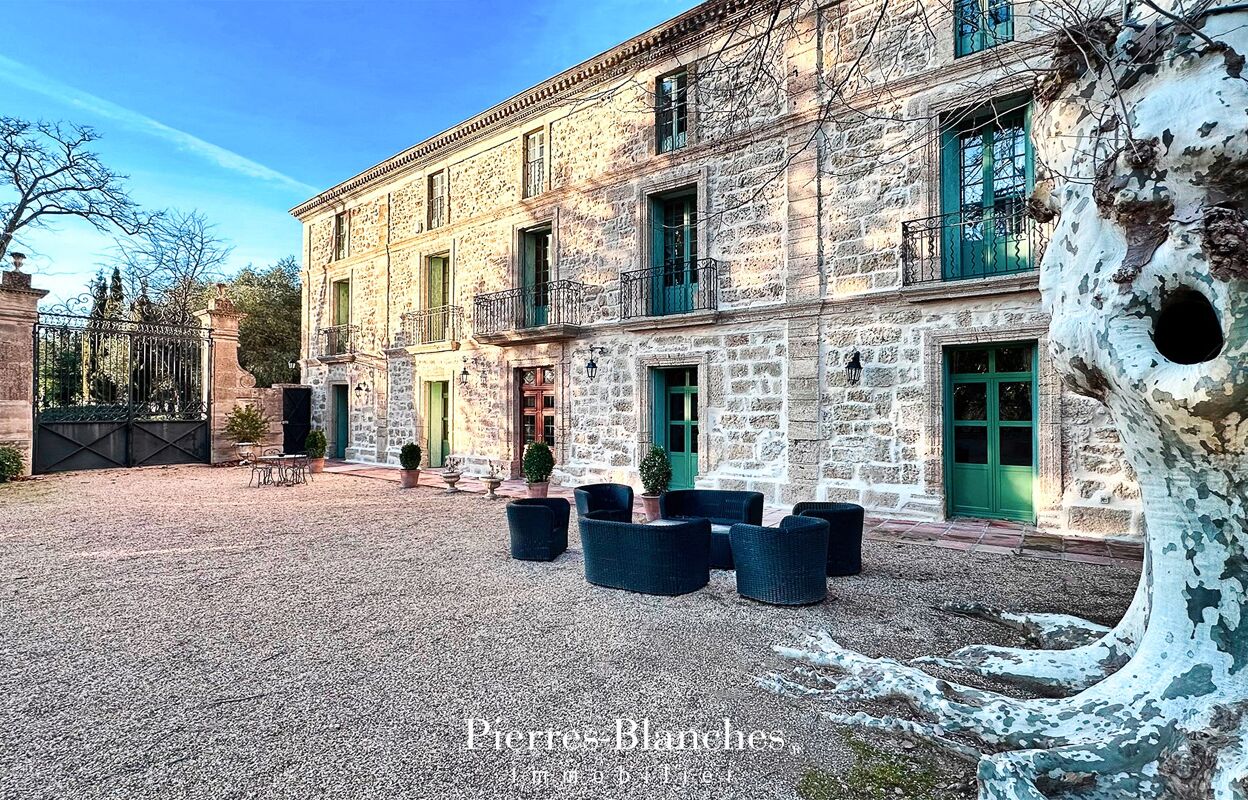 maison 12 pièces 560 m2 à vendre à Pézenas (34120)