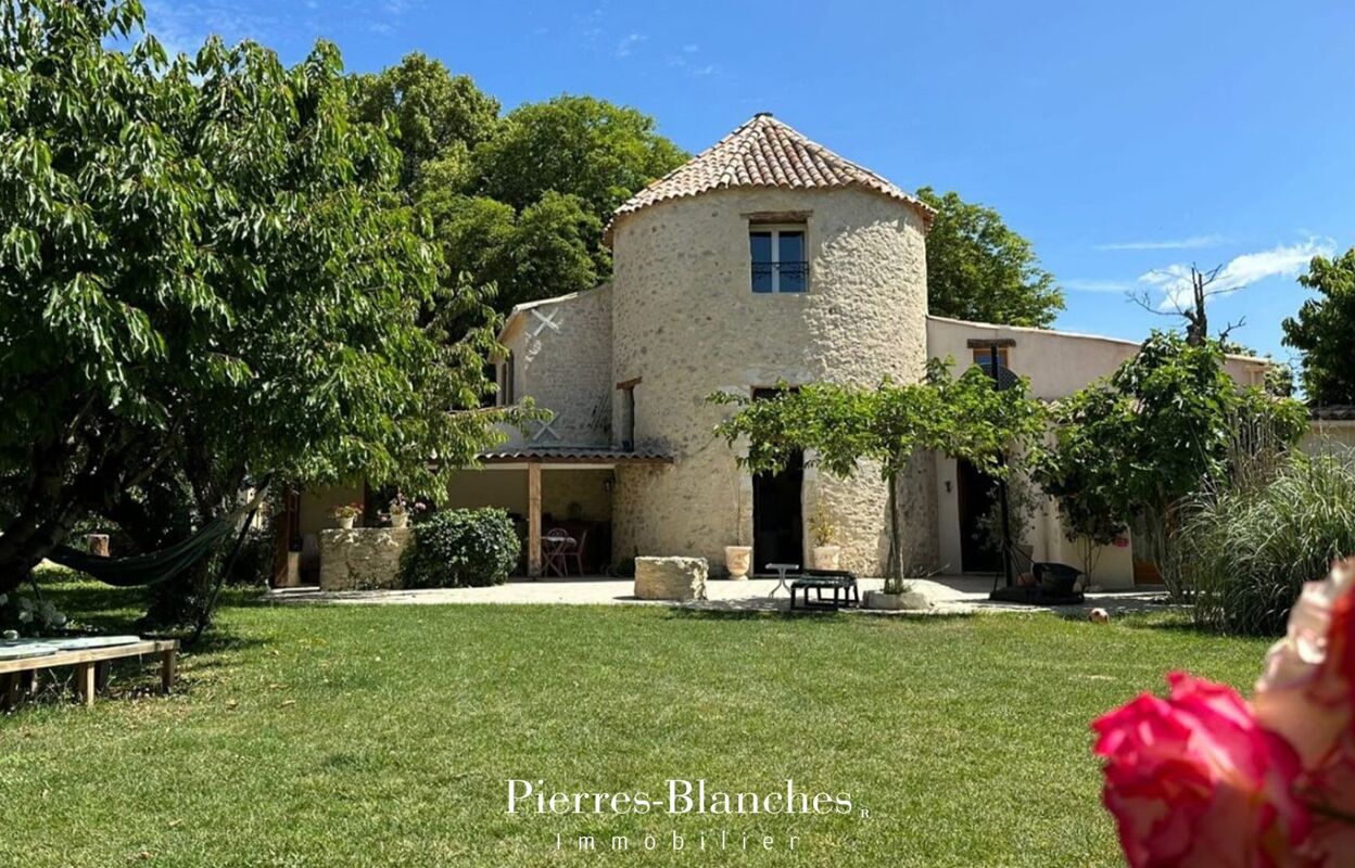 maison 8 pièces 370 m2 à vendre à Manosque (04100)