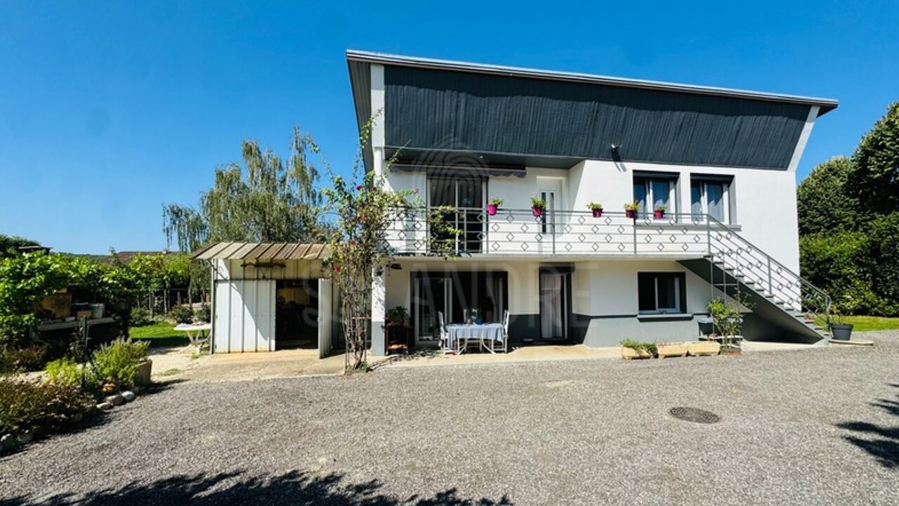 maison 8 pièces 156 m2 à vendre à Sillans (38590)