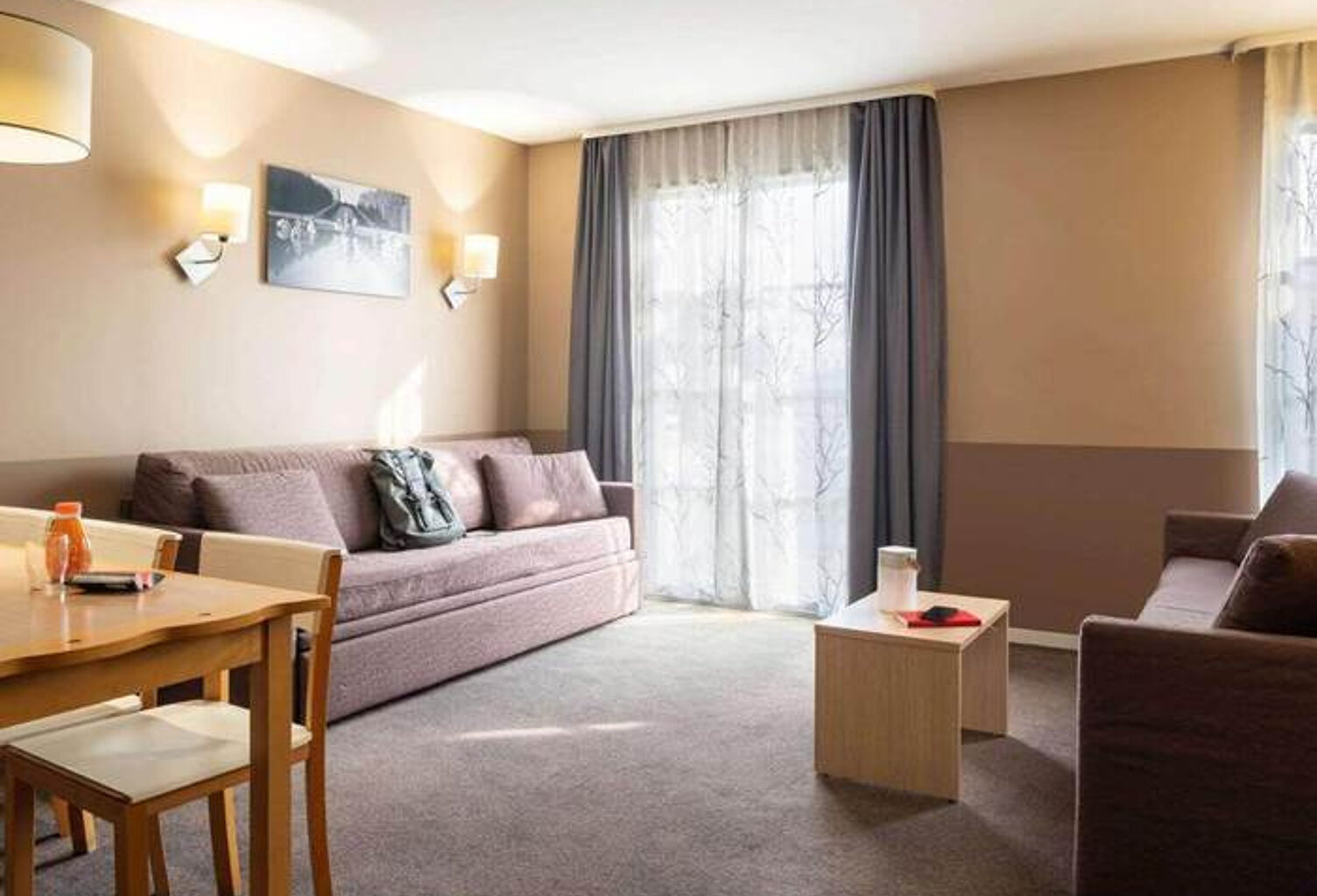 INVESTISSEMENT T3 RESIDENCE DE STANDING à  SERRIS VAL D EURO — photo 1