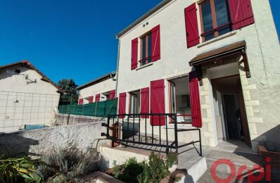 vente maison 137 000 € à proximité de Brugheas (03700)