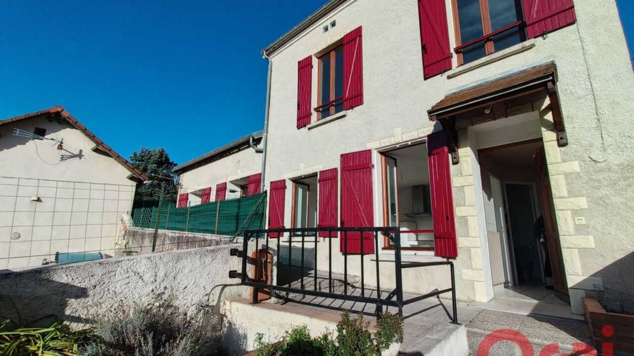 maison 4 pièces 101 m2 à vendre à Abrest (03200)