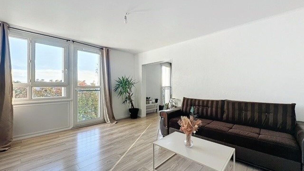 appartement 5 pièces 87 m2 à louer à Crosne (91560)