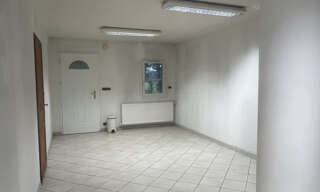 Bureau  75 m² à louer à Aiton (73220)