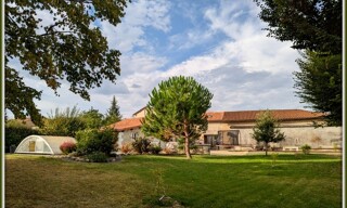 Maison 6 Pièces 163 m² à vendre à Montmoreau (16190)