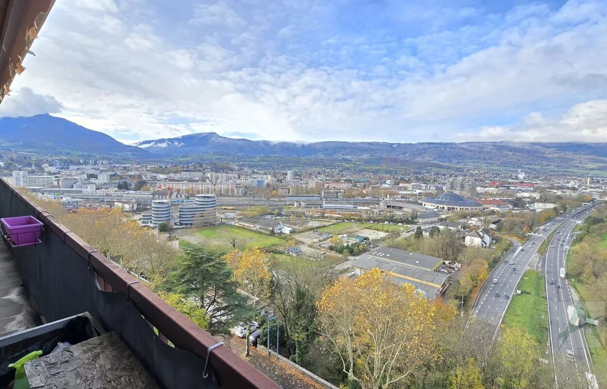 appartement 4 pièces 101 m2 à vendre à Chambéry (73000)