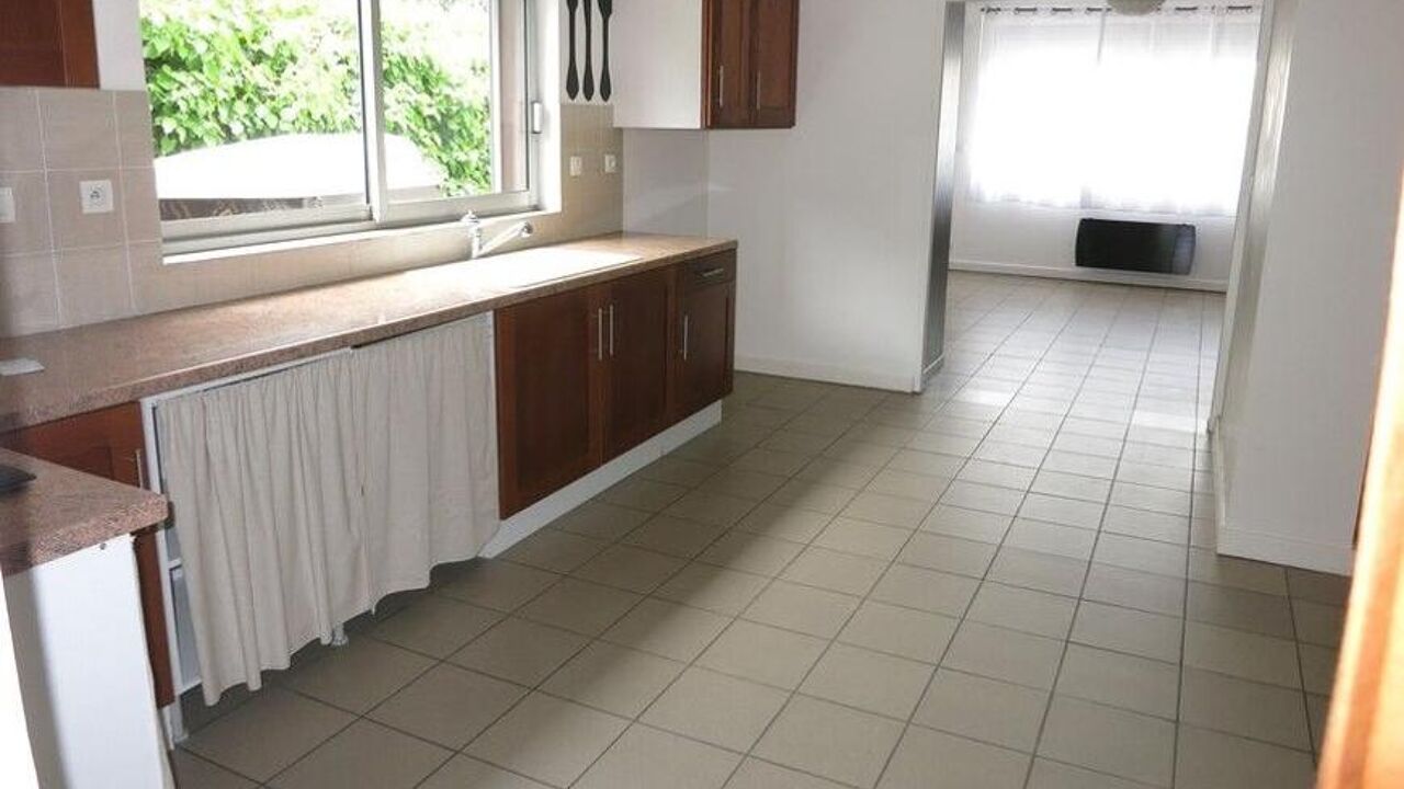 appartement 3 pièces 69 m2 à louer à Sainte-Consorce (69280)