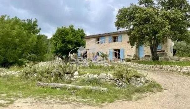 Propriété 6 pièces  à vendre Cotignac 83570