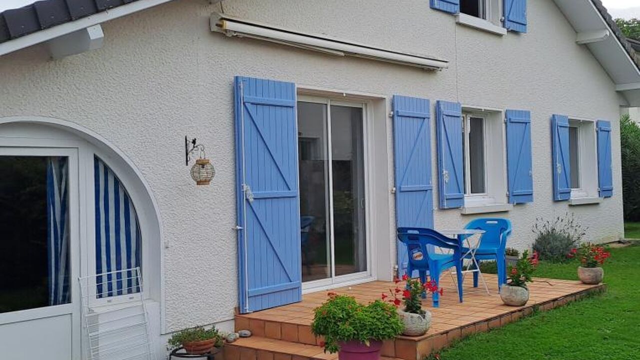 maison 5 pièces 110 m2 à vendre à Coarraze (64800)