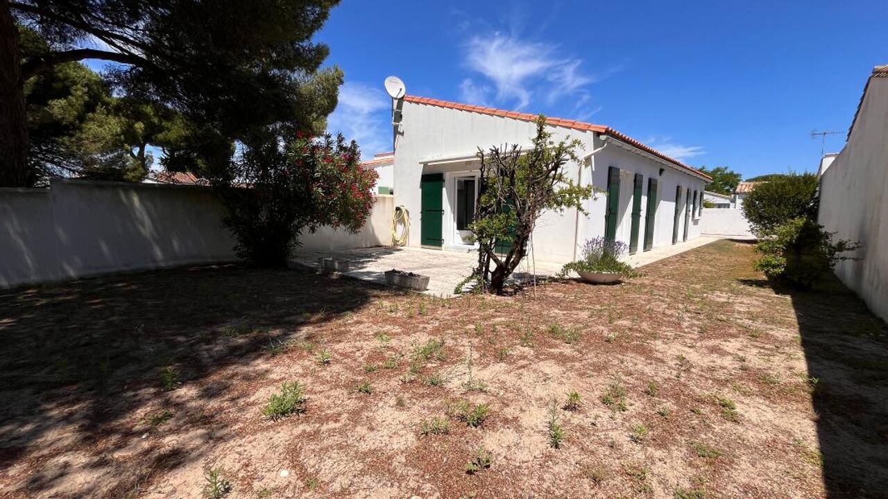 maison 4 pièces 70 m2 à vendre à Rivedoux-Plage (17940)