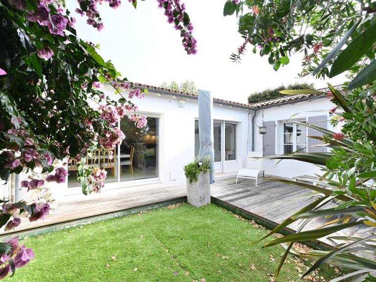 Immobilier - ile de Ré - La Couarde sur mer — photo 1