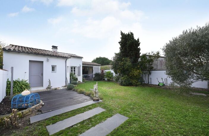Immobilier - ile de Ré - La Couarde sur mer — photo 2