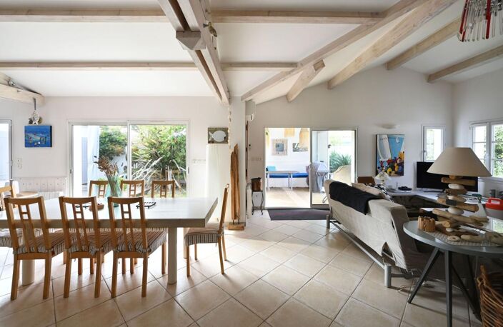 Immobilier - ile de Ré - La Couarde sur mer — photo 5