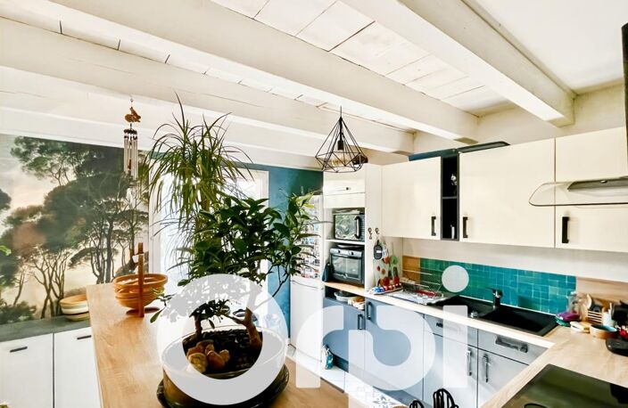 JUVIGNAC Maison 5 pièces de 103 m² avec jardin — photo 5