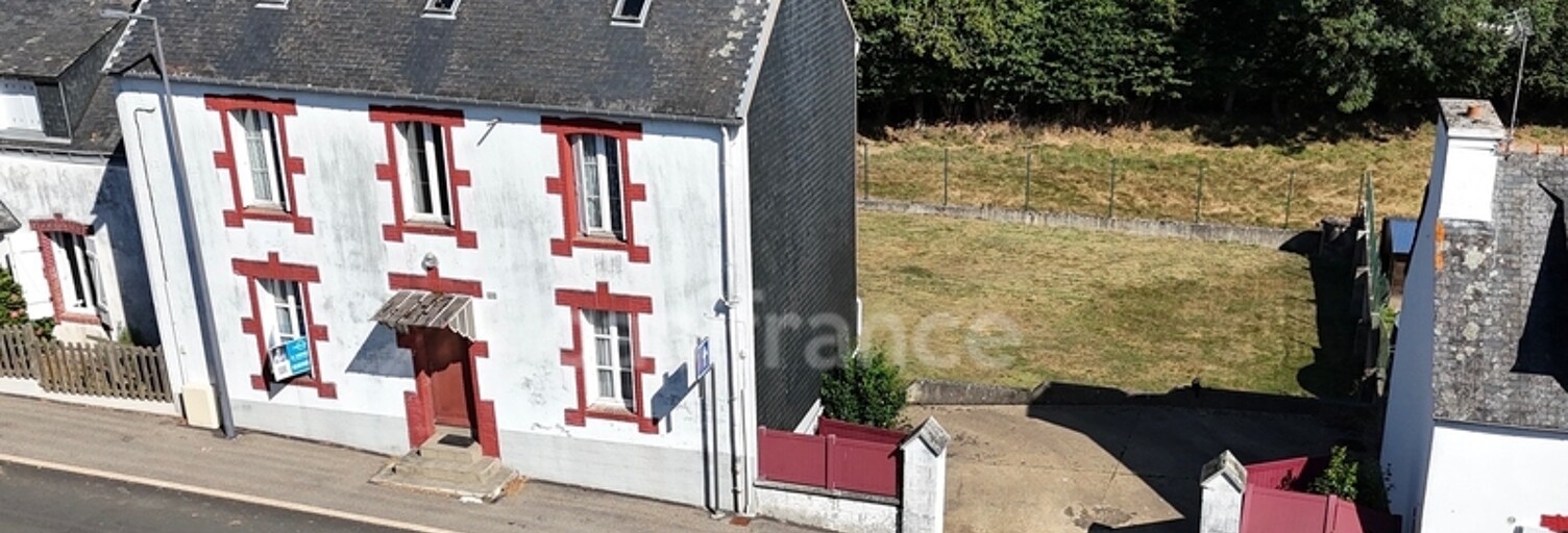 Maison 5 Pièces 92 m² à vendre à Kergloff (29270)