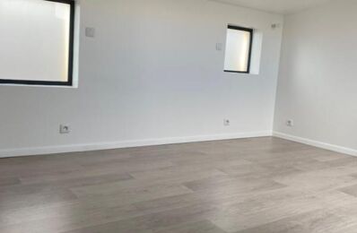 location appartement 1 200 € CC /mois à proximité de Villeneuve-le-Roi (94290)