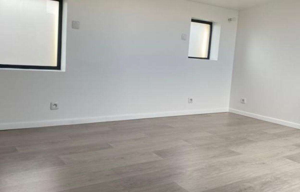 appartement 2 pièces 35 m2 à louer à Châtillon (92320)