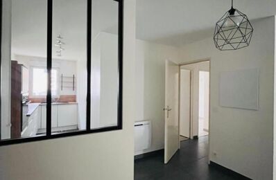 location appartement 1 250 € CC /mois à proximité de Vaux-sur-Seine (78740)