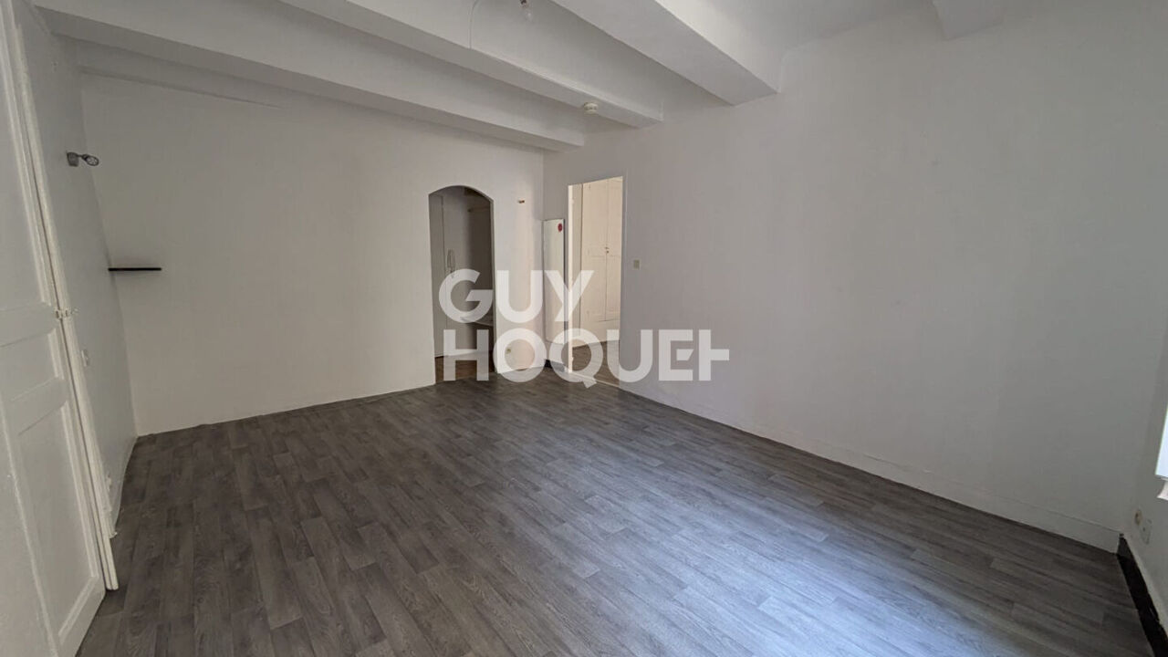 appartement 1 pièces 30 m2 à louer à Vins-sur-Caramy (83170)