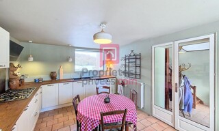 Maison 6 Pièces 212 m² à vendre à Sens-Beaujeu (18300)