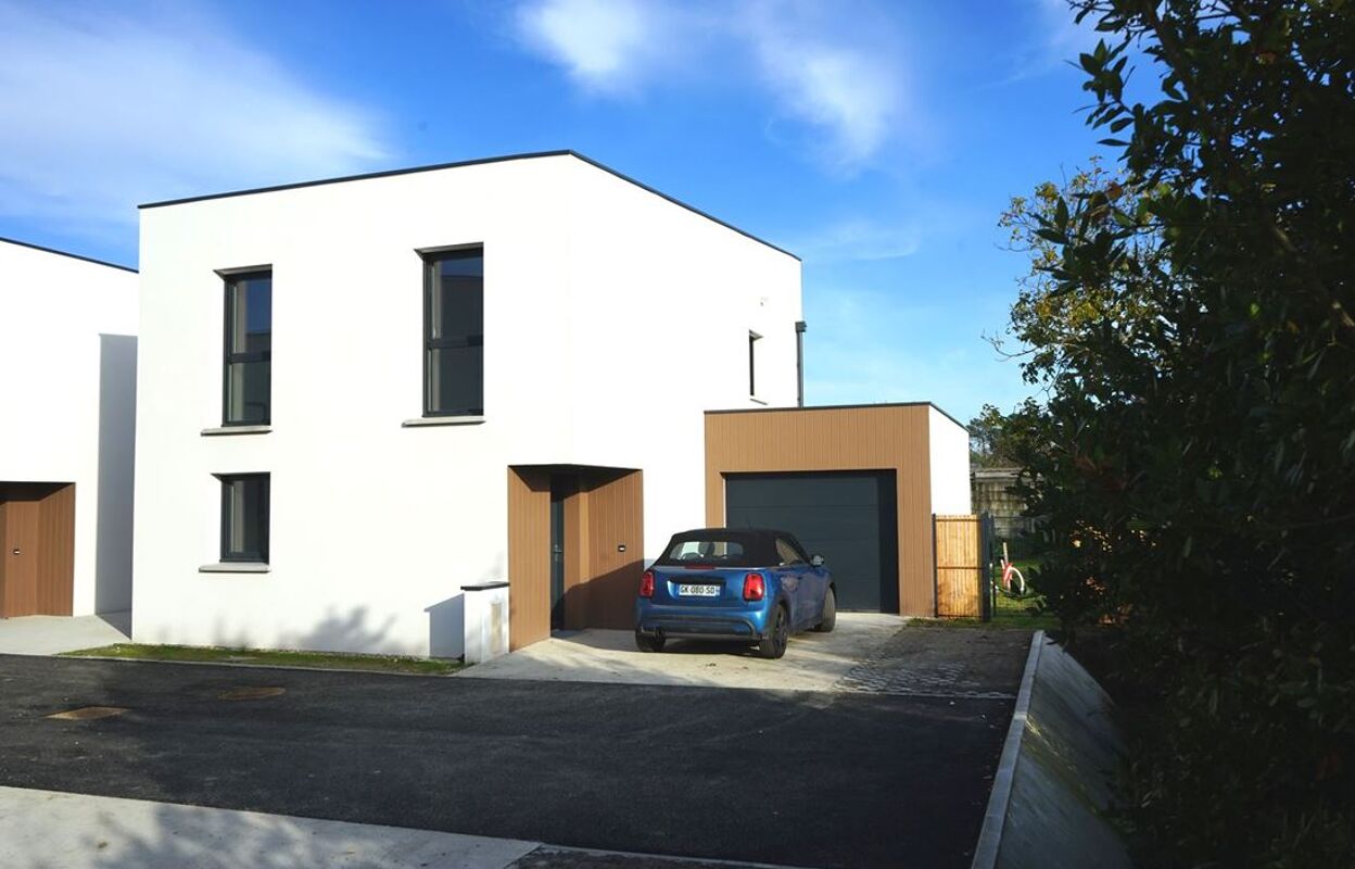 maison 5 pièces 109 m2 à vendre à Artigues-Près-Bordeaux (33370)