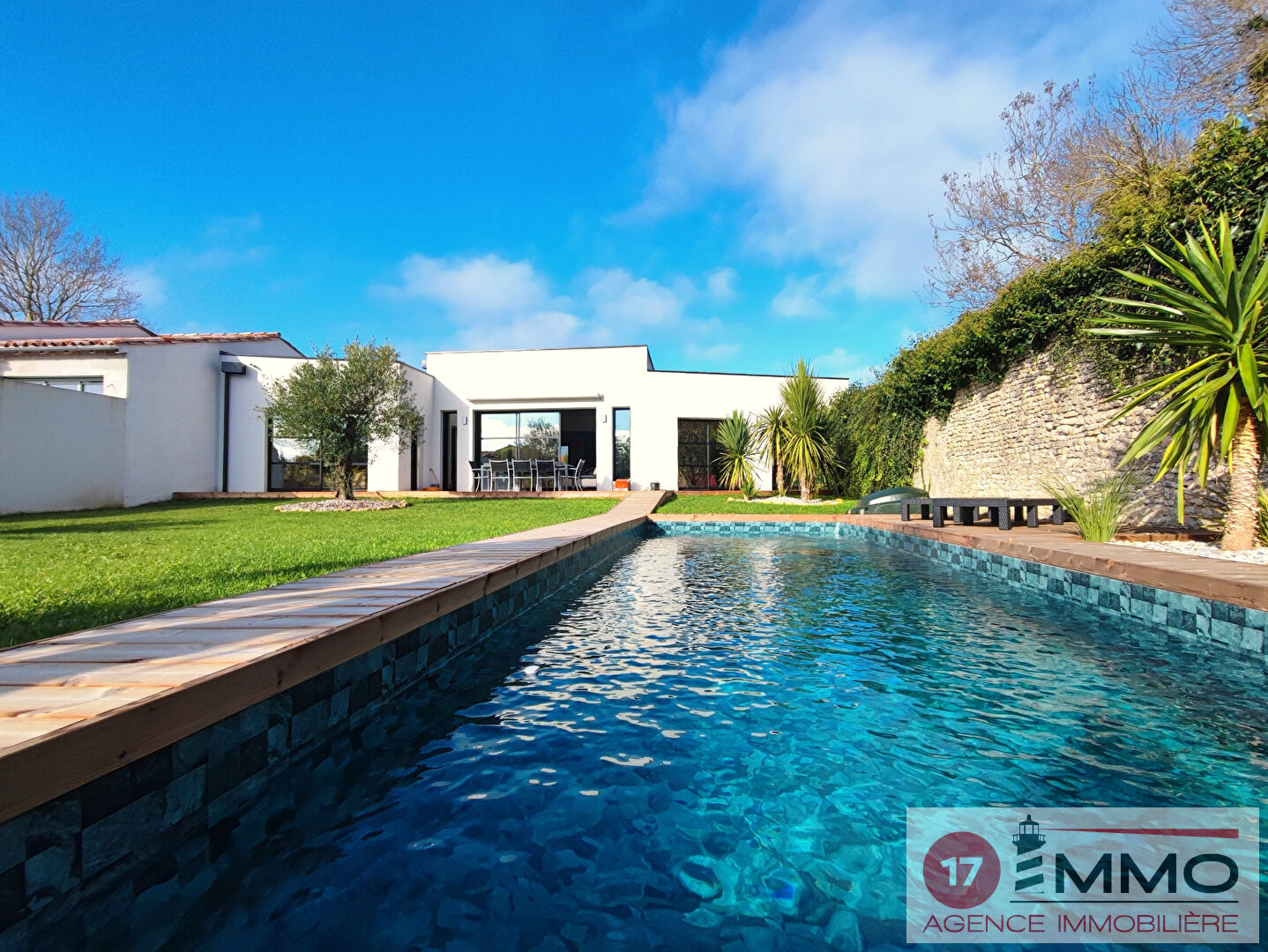 Villa / Maison  T5 à vendre Lagord 17140