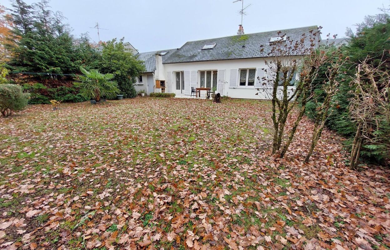 maison 5 pièces 92 m2 à vendre à Orléans (45100)