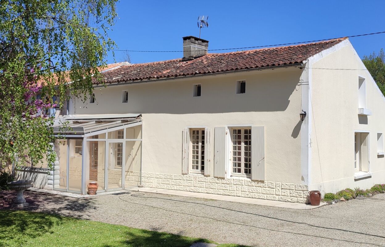 maison 4 pièces 127 m2 à vendre à Sonnac (17160)