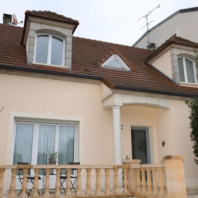 Maison 6 pièces 145 m²