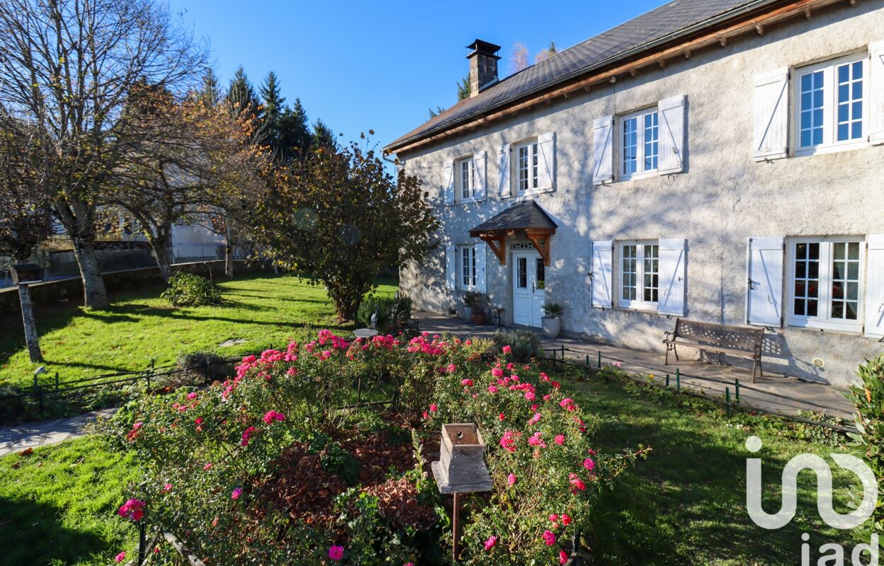 maison 6 pièces 165 m2 à vendre à Saint-Bonnet-Près-Bort (19200)