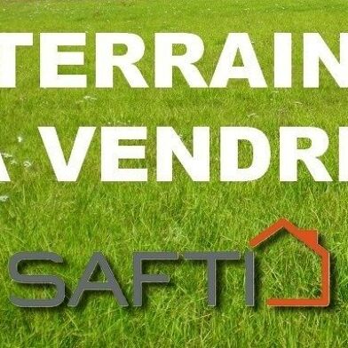Terrain  137000 €