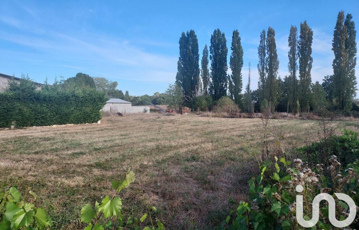 terrain  pièces 1800 m2 à vendre à Agris (16110)