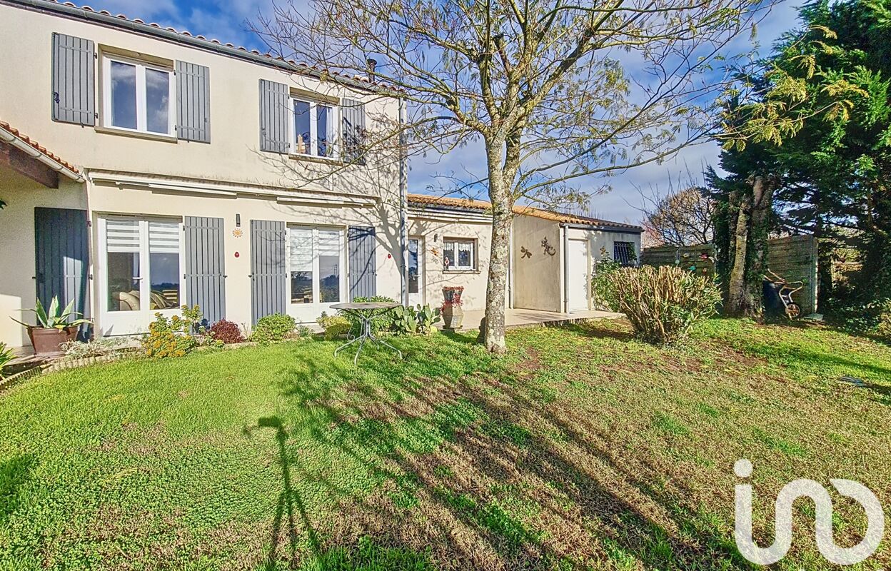 maison 4 pièces 97 m2 à vendre à Vergeroux (17300)